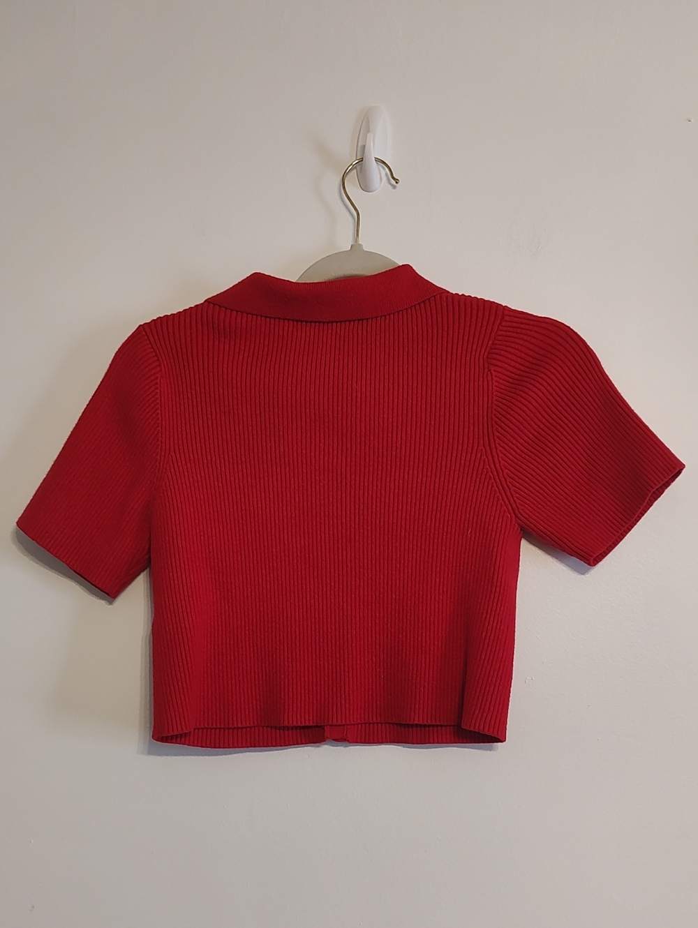 Hazel Moon Red Ribbed Short Sleeve Button-Up Top - Picture 2 of 4